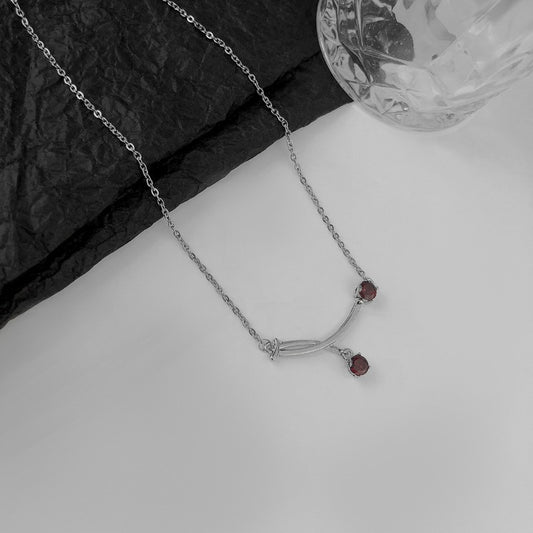 Niche Design Cherry Collarbone Chain | Women'S New Trendy Simple Light Luxury Necklace, Versatile Neck Chain Jewelry, Zinc Alloy, Boho Style