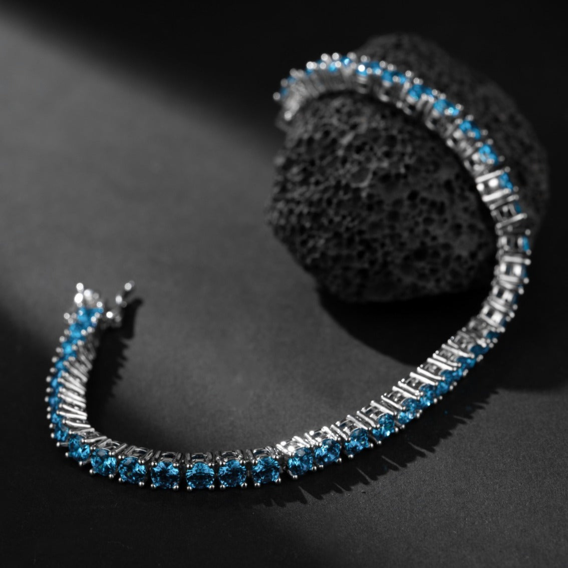 12.0 Carats Blue Moissanite Tennis Bracelet, D Color VVS1 Round Cut, 925 Sterling Silver Hip-hop Bracelet, High Quality Jewelry For Daily Wear, Fine Fashionable Essential Items